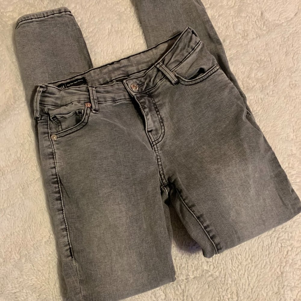 True Religion Halle High Rise Super Skinny Gray Wash SZ 26